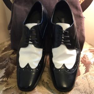Men’s dress shoes